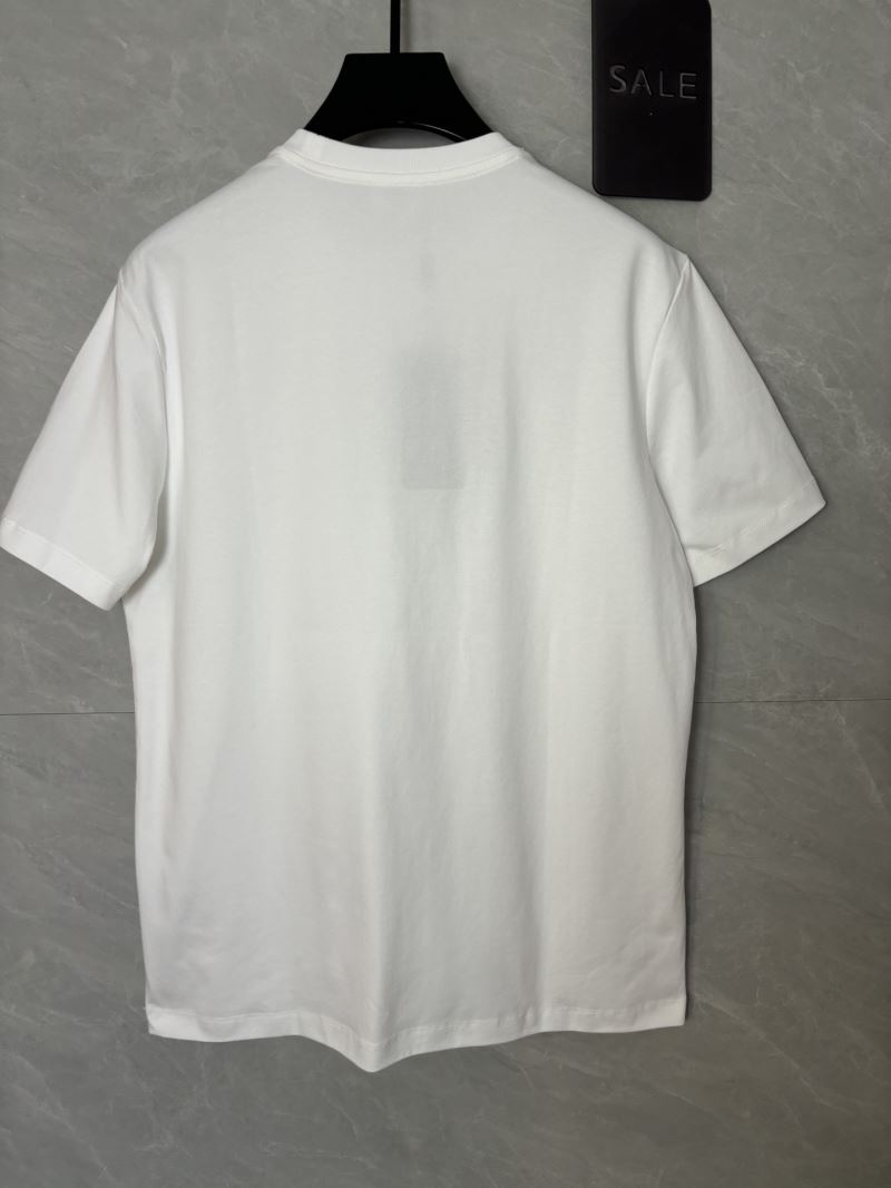 Unclassified Brand T-Shirts